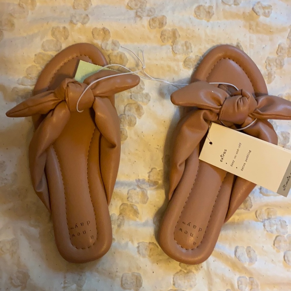 Cute flip flops!